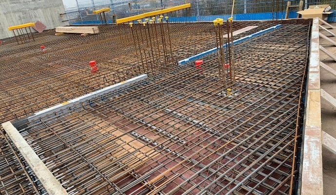 Полагане на арматура